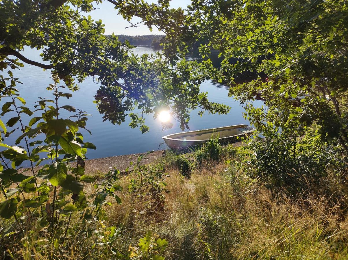 Varhaga Vandrarhem Sjuntorp Dış mekan fotoğraf